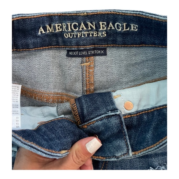 Women's American Eagle Next Level Stretch Frayed Denim Skirt Size 00 - Picture 5 of 5